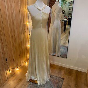 NWT ALC Dress Ivory Satin Size 8 (M)